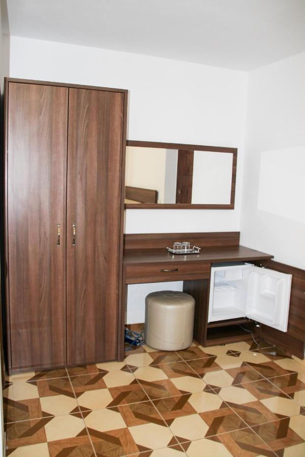 Hotel Corina Borsa  Kültér fotó